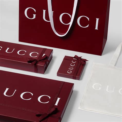 gucci in store service.